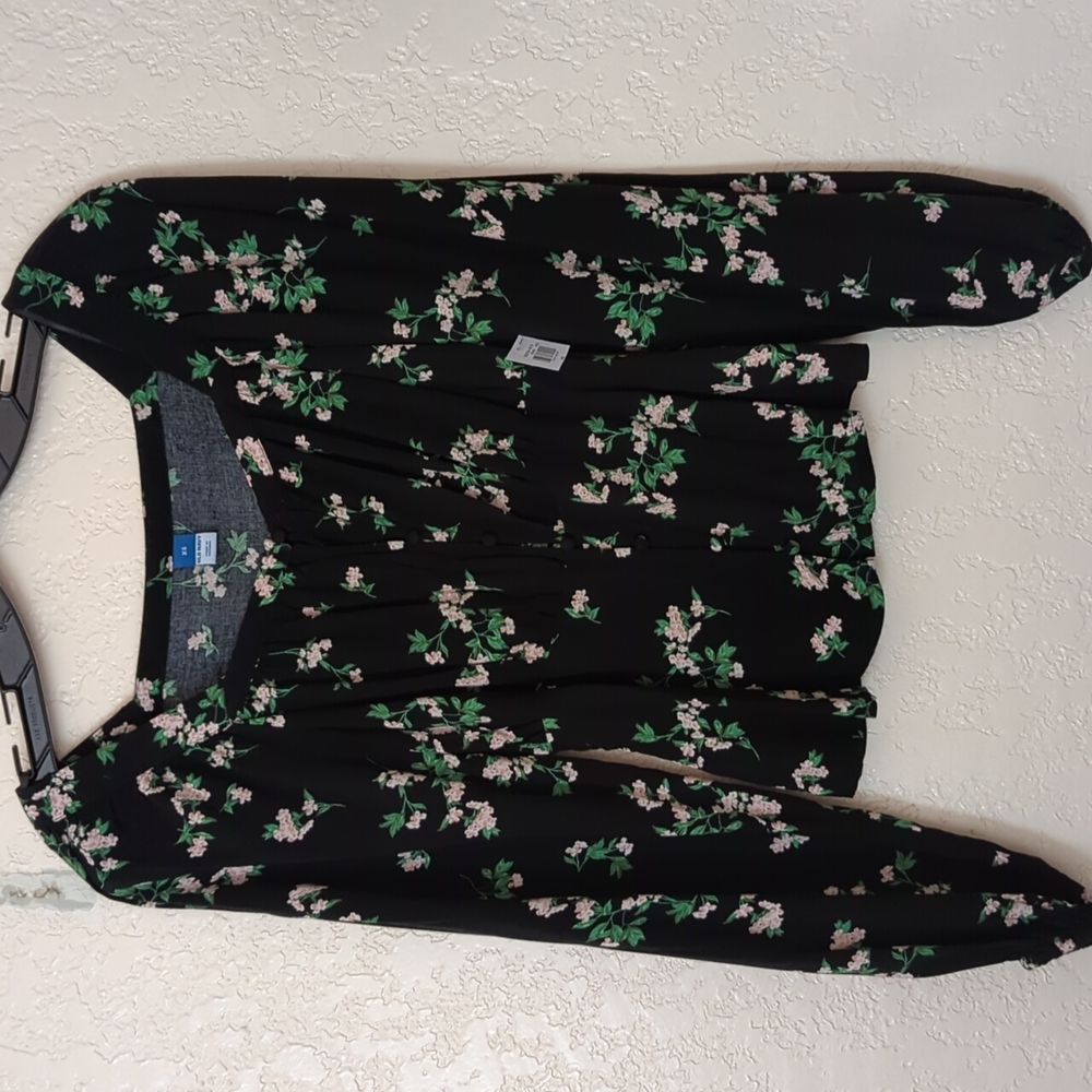 Old Navy Floral Blouse Size XS